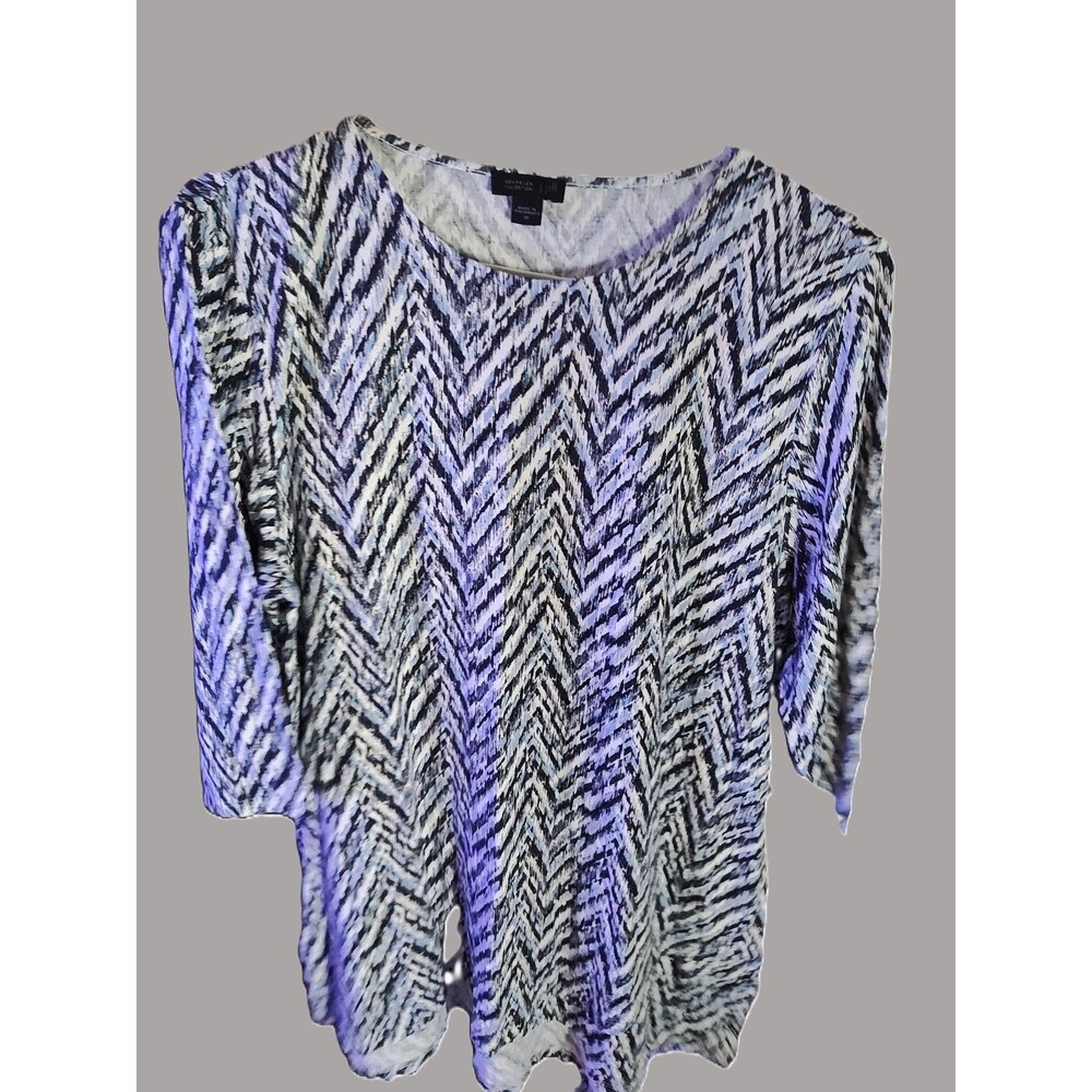 Wearever Collection Zebra Striped Short Sleeve Blouse - size M
